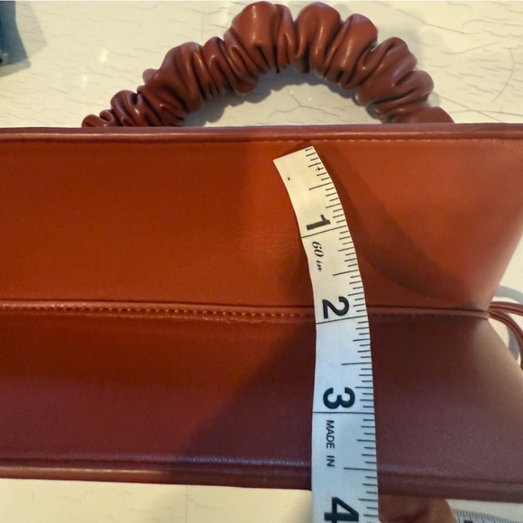 Sinbono vegan leather shoulder bag - Picture 15 of 16